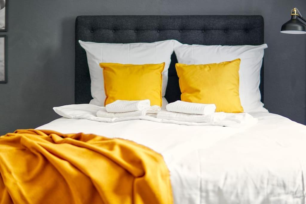 Spacestays Two-Room Suite Wifi Netflix Essen Buitenkant foto